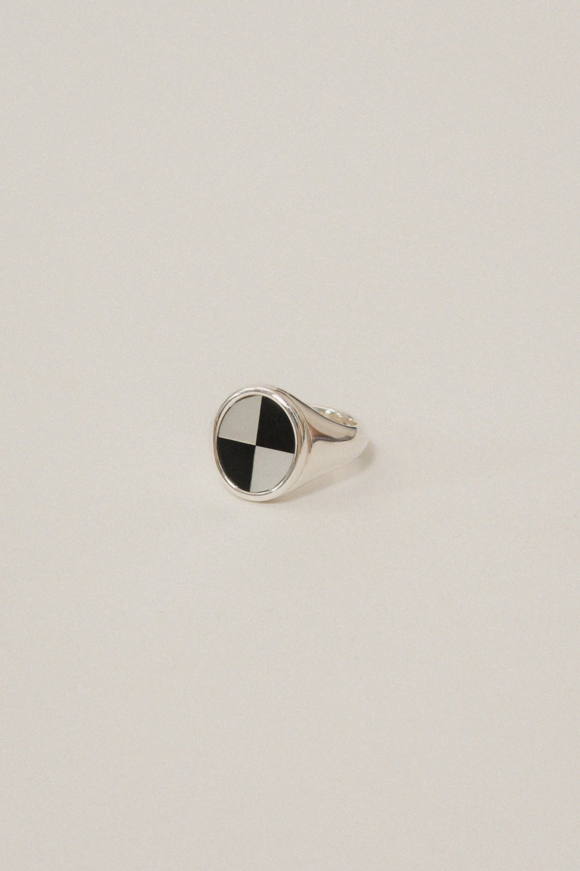 onyx × shell ring(silver/gold)