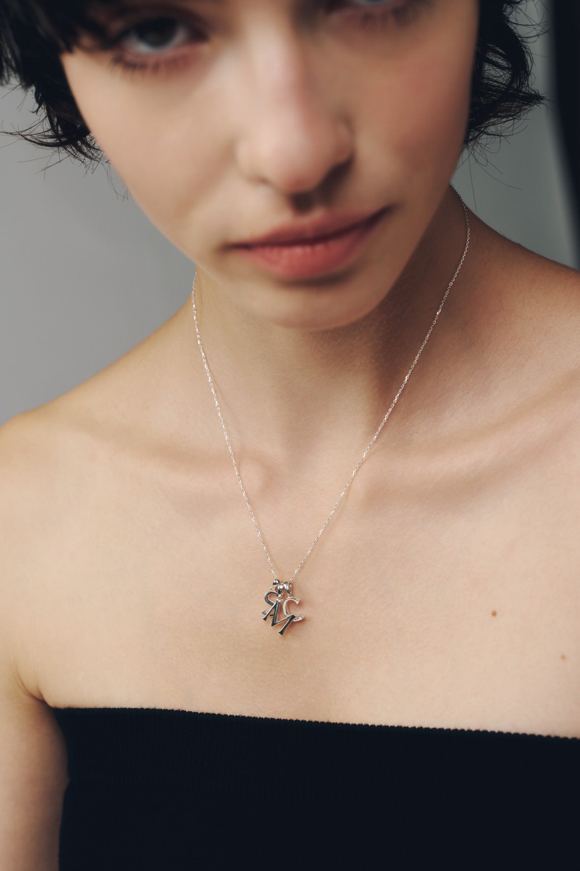 initial necklace/charm(silver/gold)