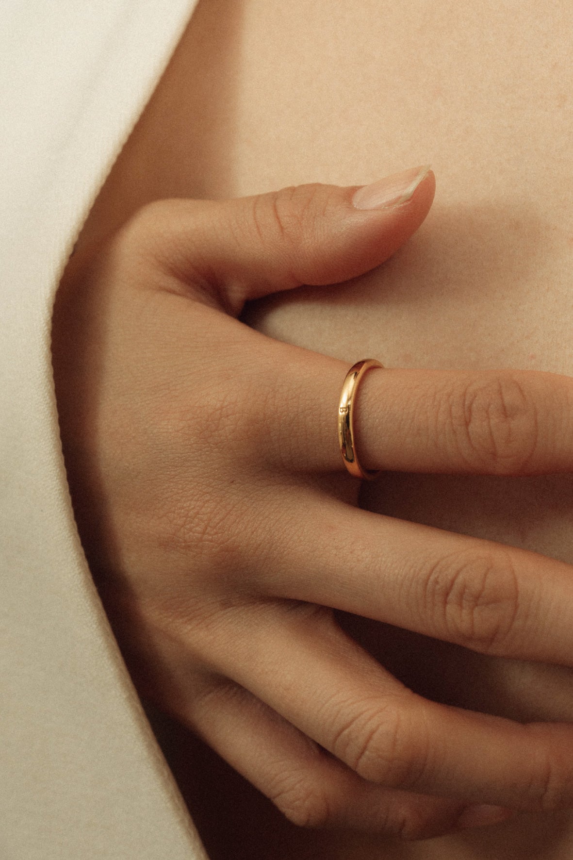 simple B ring(silver/gold)
