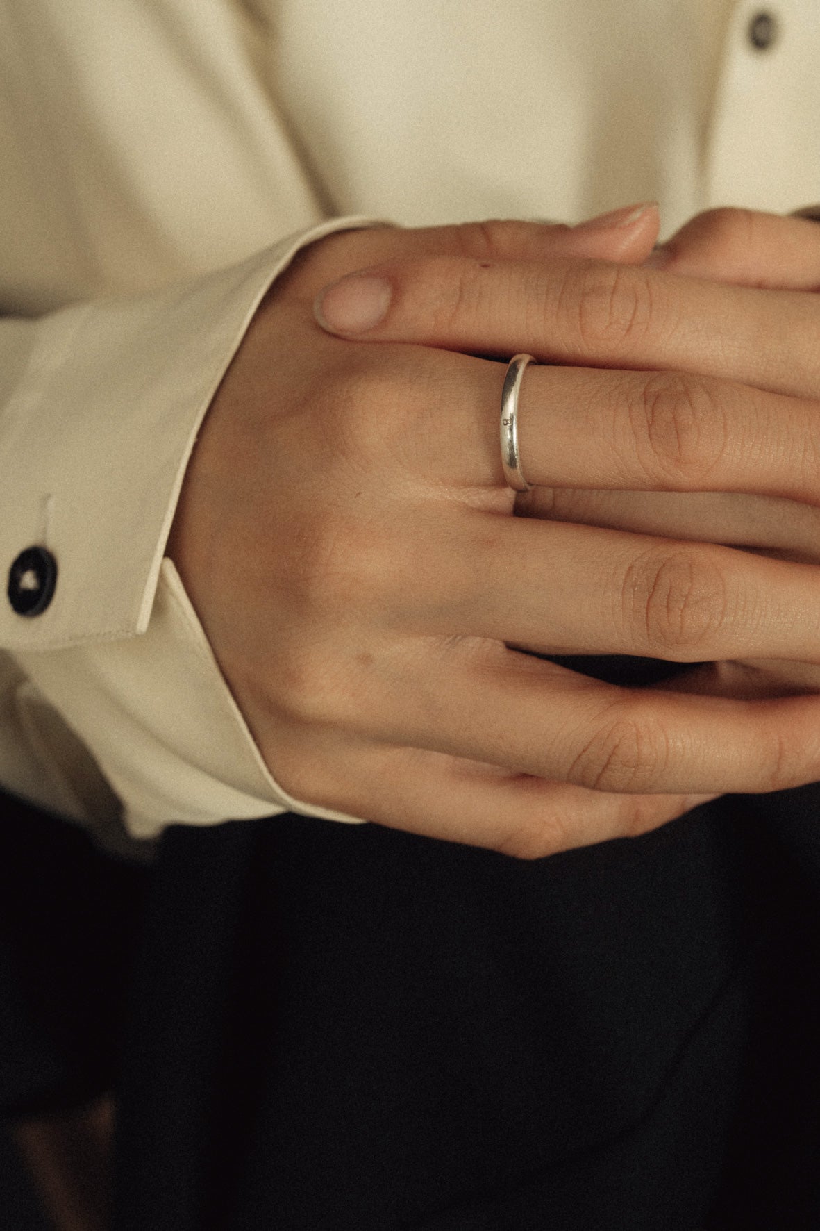 simple B ring(silver/gold)