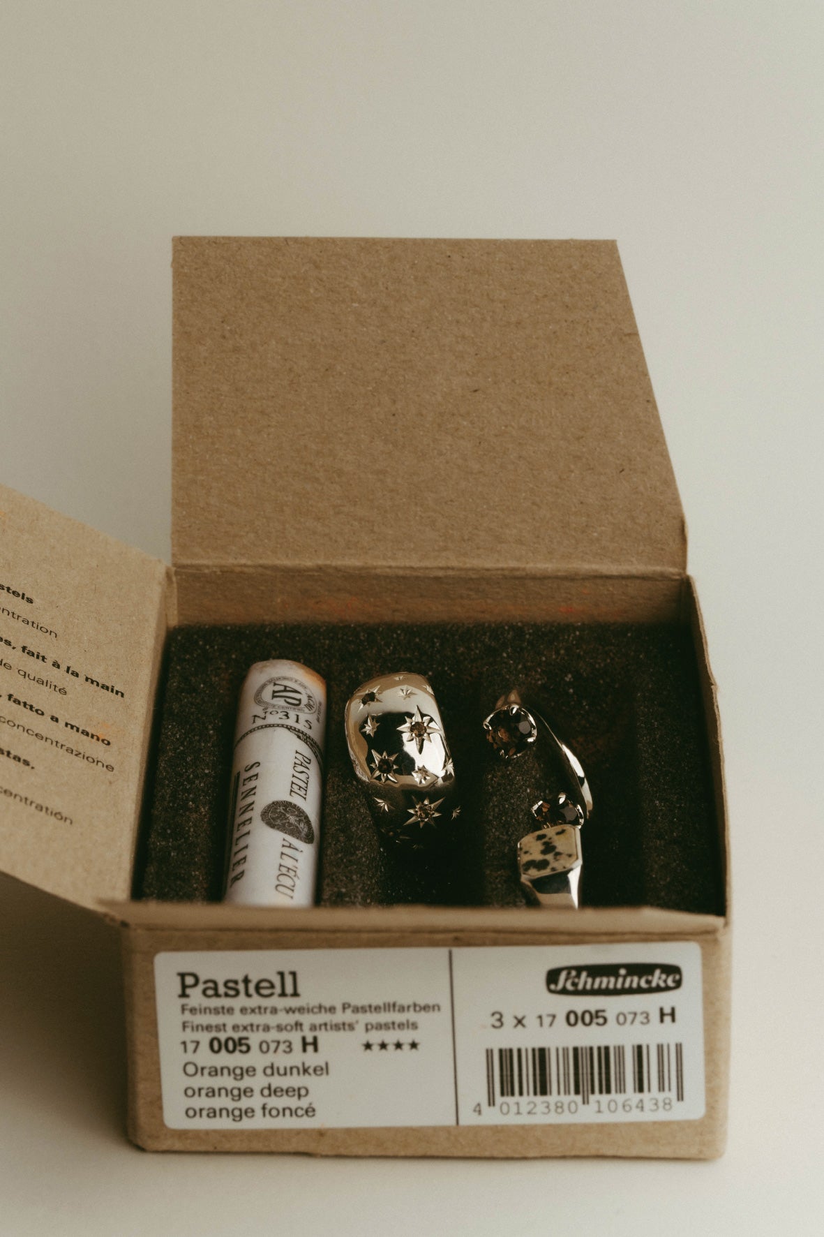 マルモ◆一点物✧MOPヴェルメイユピアス✧ボタニカルカービング マルモ◇一点物✧MOPヴェルメイユピアス✧ボタニカルカービング MINAMO