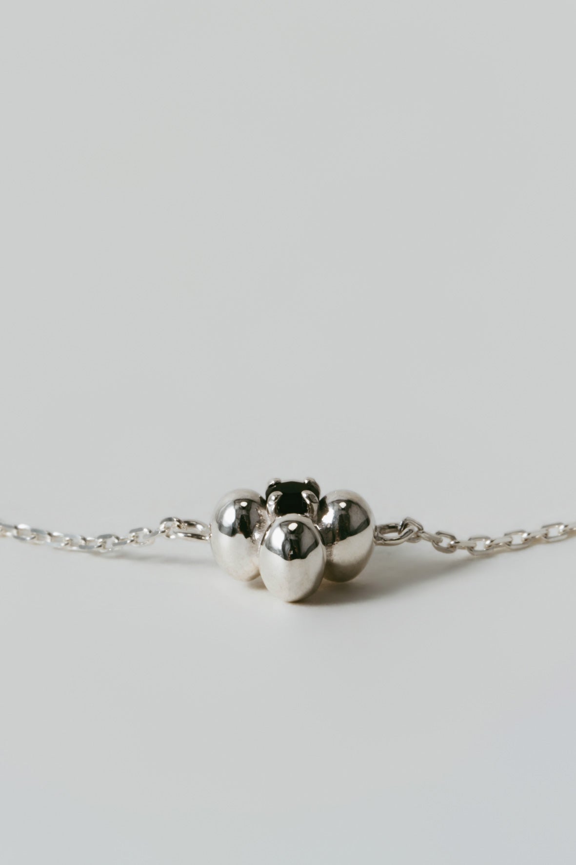 【受注商品】flower necklace/02(onyx)(silver/gold)