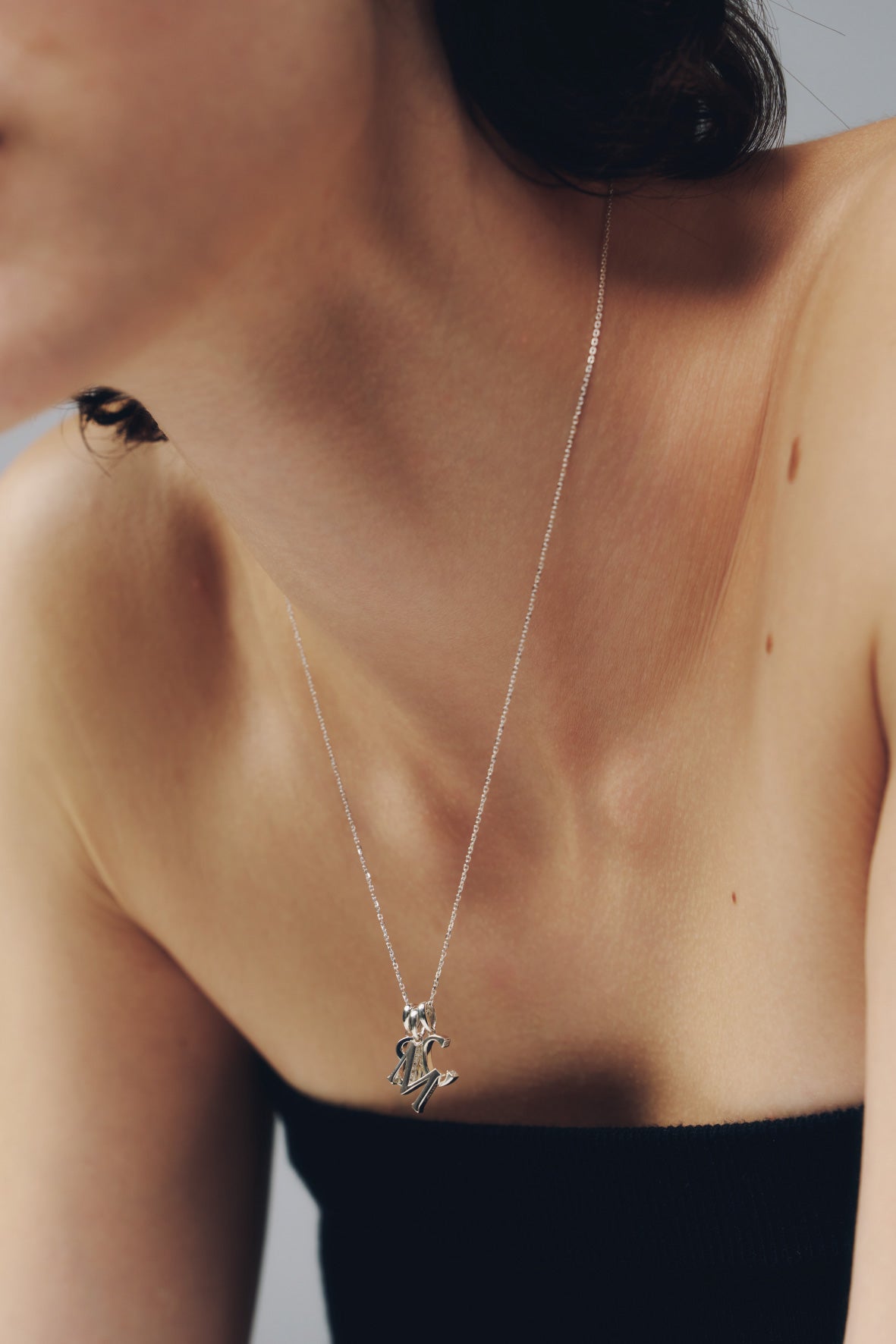 initial necklace/charm(silver/gold)