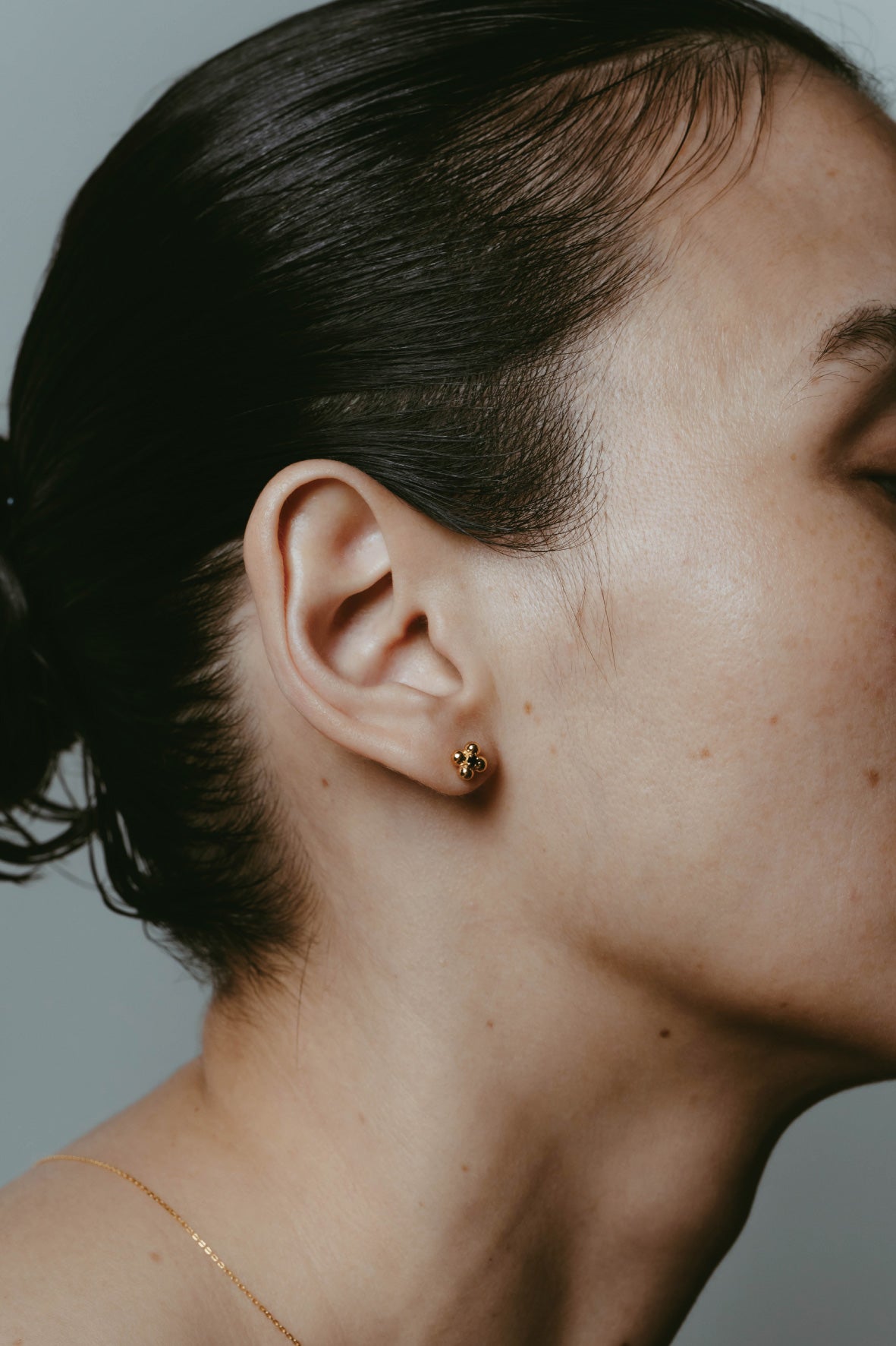 【受注販売】flower pierce /01(onyx)(silver/gold)