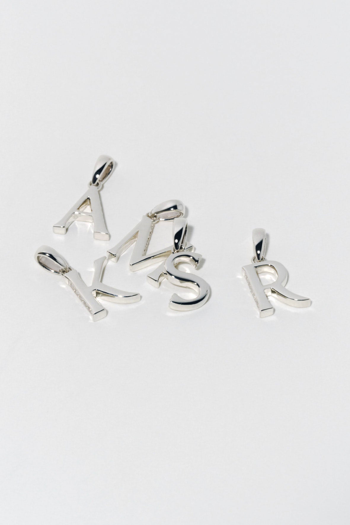 initial necklace/charm(silver/gold)