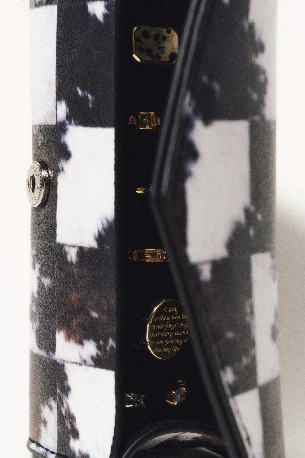 jewelry pouch/black