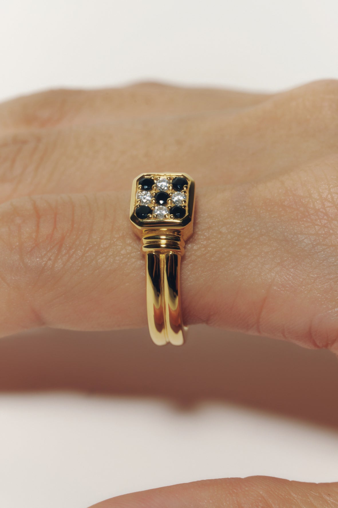 【受注商品】frame ring(cz×onyx)(silver/gold)