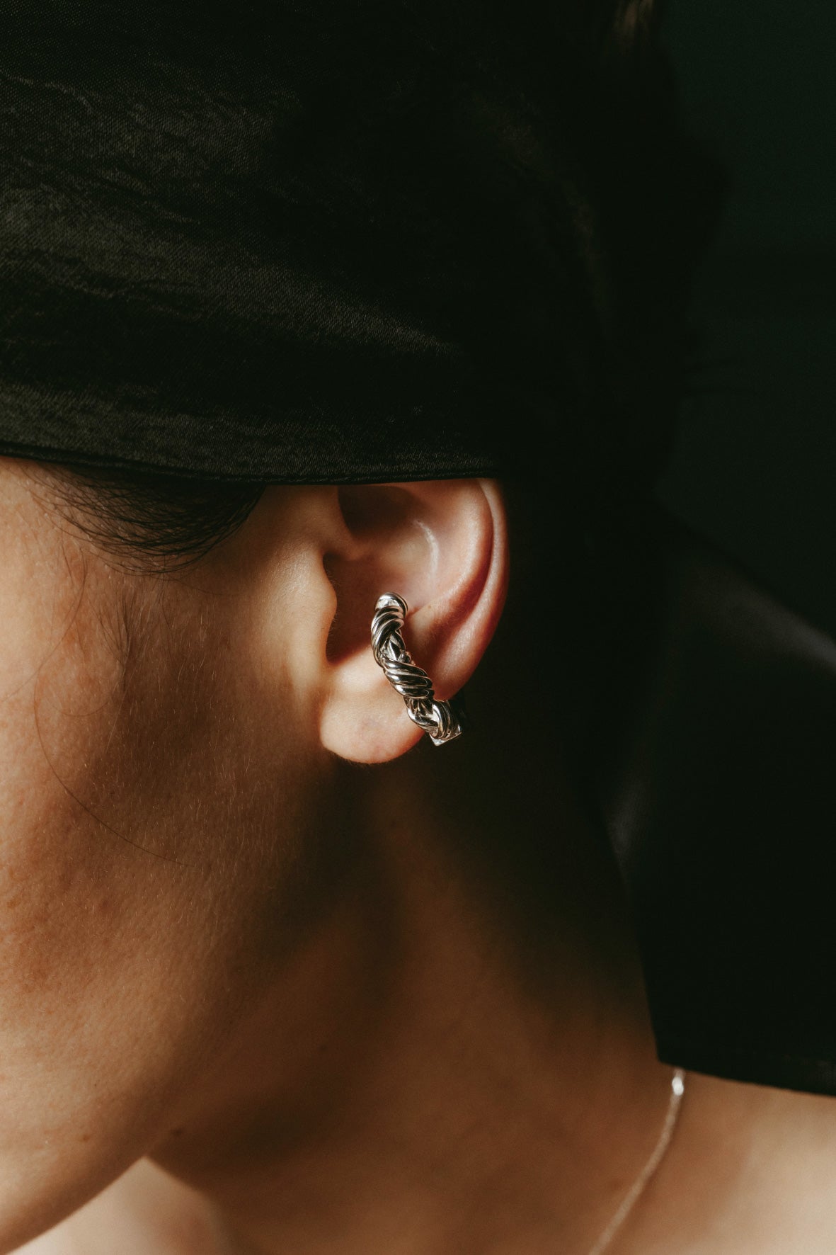 【受注販売】neji-neji ear cuff(silver/gold)